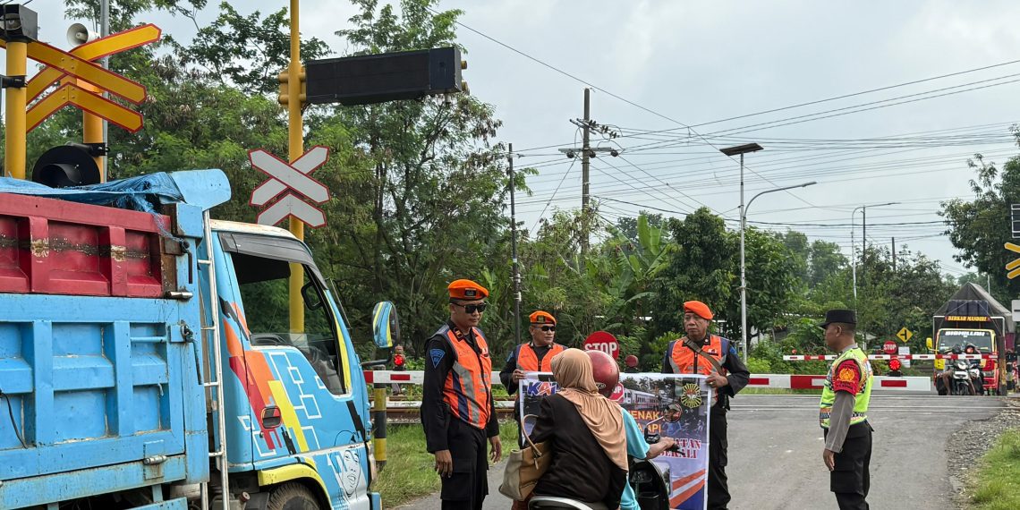 Sepanjang 2025, KAI Daop 7 Madiun Gelar 115 Sosialisasi Keselamatan Perlintasan Sebidang
