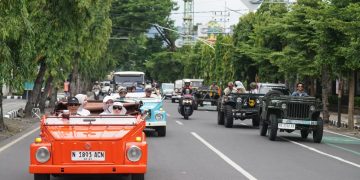 Wali Kota Kediri Ikut Rally Wisata Mobil Kuno, Dorong Pelestarian Sejarah dan Pariwisata Kota