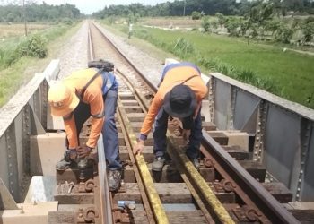 Baut Penambat Rel Dicuri, KAI Daop 7 Madiun Bergerak Cepat Lakukan Perbaikan di Jalur Blitar–Rejotangan