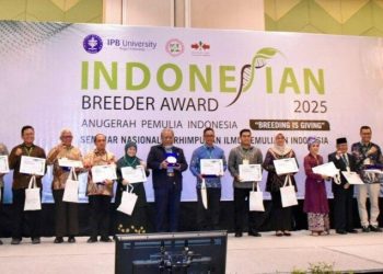 Ketua DPP LDII Rubiyo Raih Indonesian Breeder Award 2025 untuk Dampak Sosial