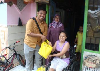 DPD Partai Golkar Kabupaten Kediri Salurkan Bantuan Sosial untuk Korban Musibah di Pare dan Puncu