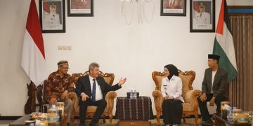 Wali Kota Kediri Terima Kunjungan Duta Besar Palestina, Tekankan Moderasi Beragama dan Pesan Perdamaian