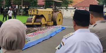 Jelang Ramadan 2026, Pemkab dan Polres Jombang Musnahkan Ribuan Botol Miras