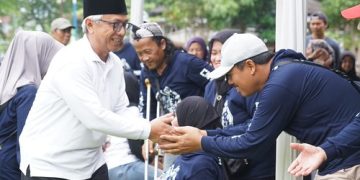 Gus Qowim Apresiasi Sepeda Sehat Hari Kesaktian Pancasila di Banaran Kediri