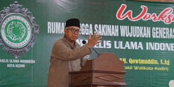 Wakil Wali Kota Kediri Gus Qowim Tekankan Peran Keluarga dalam Membangun Generasi Saleh di Era Digital