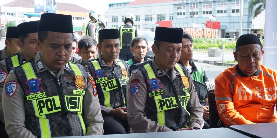 Satlantas Polres Kediri Gelar Talas Ruqyah di Titik Blackspot Pare