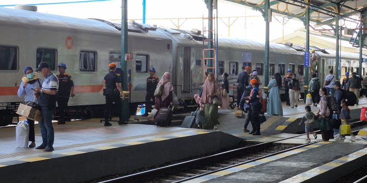 Kinerja Positif Awal 2026, KAI Daop 7 Madiun Layani 411.893 Penumpang Selama Januari
