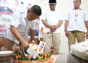 Hadiri Harlah ke-18 Gerindra, Gus Qowim Ajak Kader Kompak dan Bergerak Wujudkan Kediri MAPAN