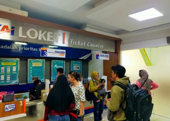 Jelang Lebaran 2026, Penjualan Tiket Kereta Api di Daop 7 Madiun Tembus 32 Ribu Penumpang Artikel