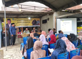 Reses di Ngronggo, Cak Hadi Serap Aspirasi Warga Soal Infrastruktur hingga Kesejahteraan Kader Posyandu