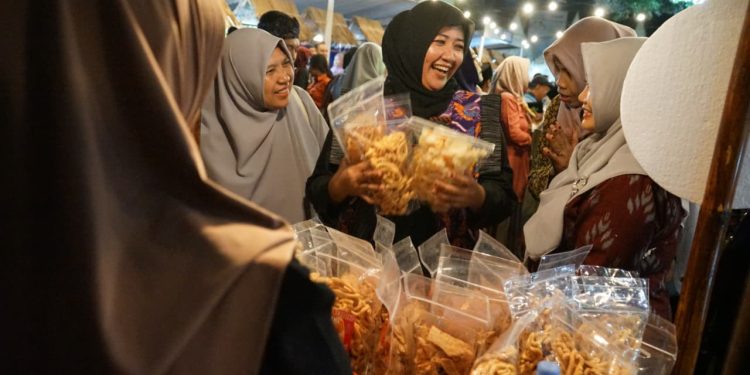 Gus Qowim Hadiri Mojoroto Night Culture: Dorong Ekonomi Kreatif dan Budaya Jadi Ikon Wisata Kediri