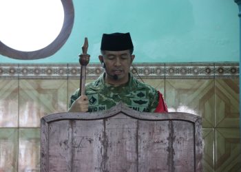 Jadi Khatib Jumat di Puncu, Dansatgas TMMD ke-127 Kediri Ajak Warga Perkuat Spiritual