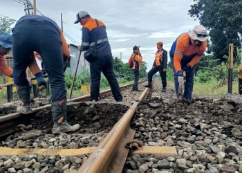 Minimalisir Risiko Kecelakaan, KAI Daop 7 Madiun Tutup Perlintasan Sebidang di Sanankulon Blitar