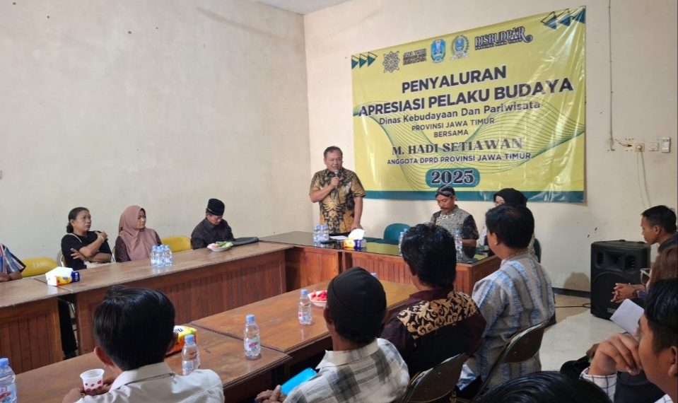 Cak Hadi Salurkan Apresiasi untuk 20 Pelaku Budaya Kediri Raya