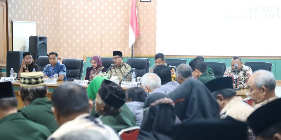 Bupati Jombang Pimpin Rakor Lintas Sektor, Pastikan Kesiapan Nataru dan Antisipasi Bencana Musim Hujan