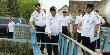 Bupati Jombang Warsubi Tinjau Rencana Pembangunan Jembatan Kudubanjar 2026