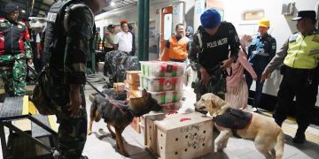 KAI Daop 7 Madiun Gandeng Polisi Militer Gelar Inspeksi Pengamanan KA Parcel di Masa Nataru