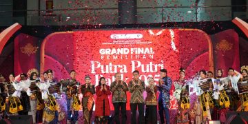 Grand Final Putra Putri Batik Kediri 2025, Arya Barafil dan Almira Fernanda Raih Gelar