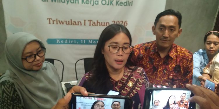 Kinerja Jasa Keuangan Kediri 2025 Stabil, Transaksi Saham Meroket 269 Persen