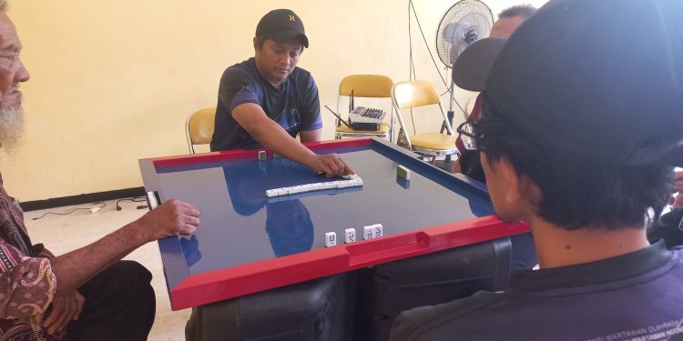 Wartawan Kediri Unjuk Gigi, SIWO PWI Kediri Raya Terjunkan Atlet di Kejurkab Domino 2026