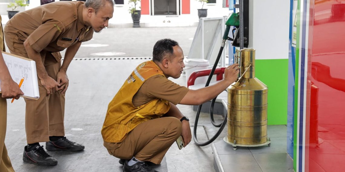 Jamin Akurasi Takaran BBM Jelang Mudik, Pemkot Kediri Lakukan Tera Ulang SPBU Secara Menyeluruh
