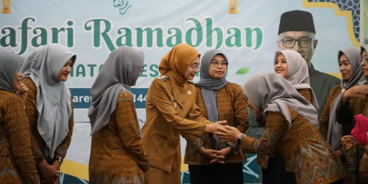 Safari Ramadan di Masjid Ar Rahmat, Mbak Wali Tekankan Penguatan Empati dan Pelayanan Publik
