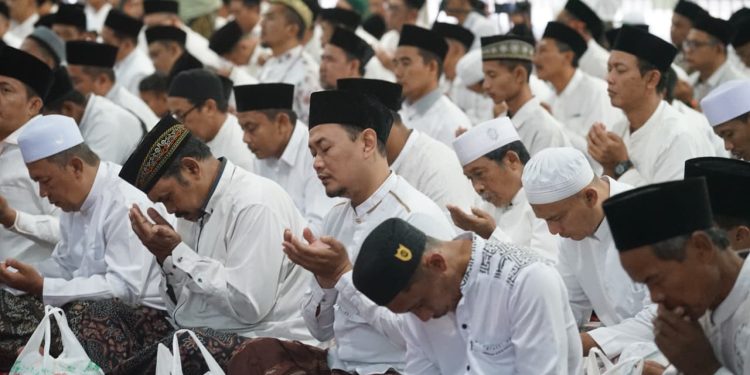 Peringati Nuzululquran di Ponpes Ar-Risalah Lirboyo, Mbak Wali Ajak Masyarakat Jadikan Alquran Kompas Moral