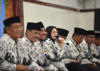 Peringati Nuzululquran Bersama PGRI, Mbak Wali Tekankan Pentingnya Guru Cetak Generasi Berakhlak