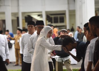 Apresiasi Peran Guru PAUD dan Pasukan Kuning, Mbak Wali Gelar Buka Bersama di Balai Kota