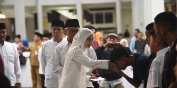 Apresiasi Peran Guru PAUD dan Pasukan Kuning, Mbak Wali Gelar Buka Bersama di Balai Kota