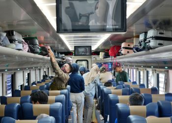 Sediakan 264 Perjalanan KA Jarak Jauh, Daop 7 Madiun Catat Ratusan Ribu Pemudik Mulai Padati Stasiun