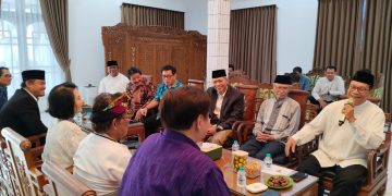 Perkuat Toleransi, Tokoh Lintas Agama FKUB Silaturahmi Lebaran ke Ponpes Wali Barokah