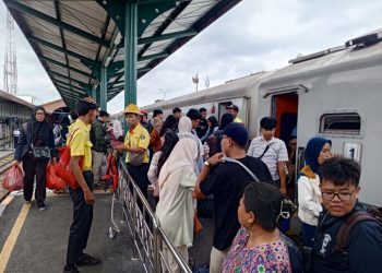 H+5 Lebaran, 12 Ribu Penumpang Masih Padati Stasiun di Daop 7 Madiun