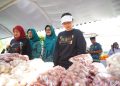 Tutup Rangkaian di Ngasem, Pemkab Kediri Berikan Subsidi Harga Sembako lewat Pasar Murah