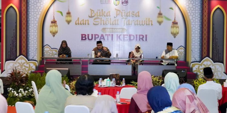WFA Mulai Berlaku, Mas Dhito Tegaskan Dinas Pelayanan Publik Kediri Dilarang Libur