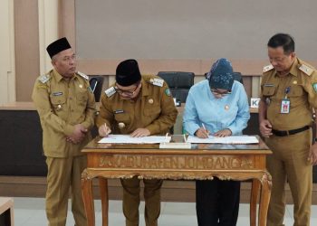 Perkuat Tata Kelola Pemerintahan, Pemkab Jombang Jalin Sinergi Hukum dengan Kejari