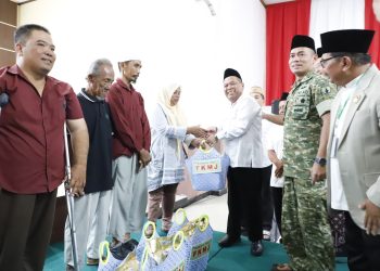 Jelang Idulfitri, FKMJ Salurkan Santunan untuk Anak Yatim dan Dhuafa di Jombang