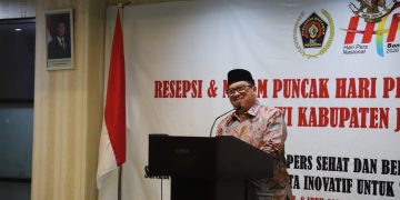 Bupati Warsubi Hadiri PWI Jombang Award 2026, Tekankan Pentingnya Integritas Pers di Era Digital