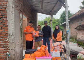 Bantu Korban Puting Beliung, Pemkab Jombang Salurkan Paket Logistik Lengkap di Kesamben dan Ploso