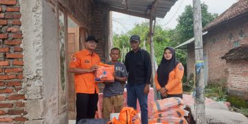 Bantu Korban Puting Beliung, Pemkab Jombang Salurkan Paket Logistik Lengkap di Kesamben dan Ploso