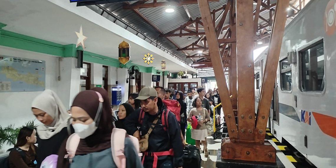 Naik 6 Persen, Penumpang Kereta Api di Daop 7 Madiun Tembus 492 Ribu Selama Lebaran 2026