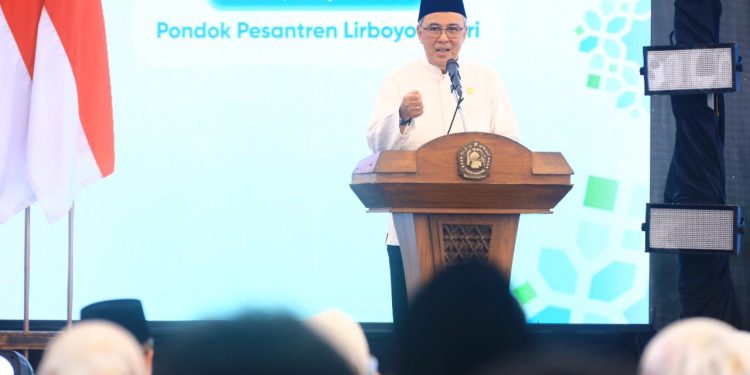 Sinergi OJK, PBNU, dan Badan Gizi Nasional di Lirboyo: Perkuat Ekosistem Pesantren Lewat Literasi Keuangan Syariah