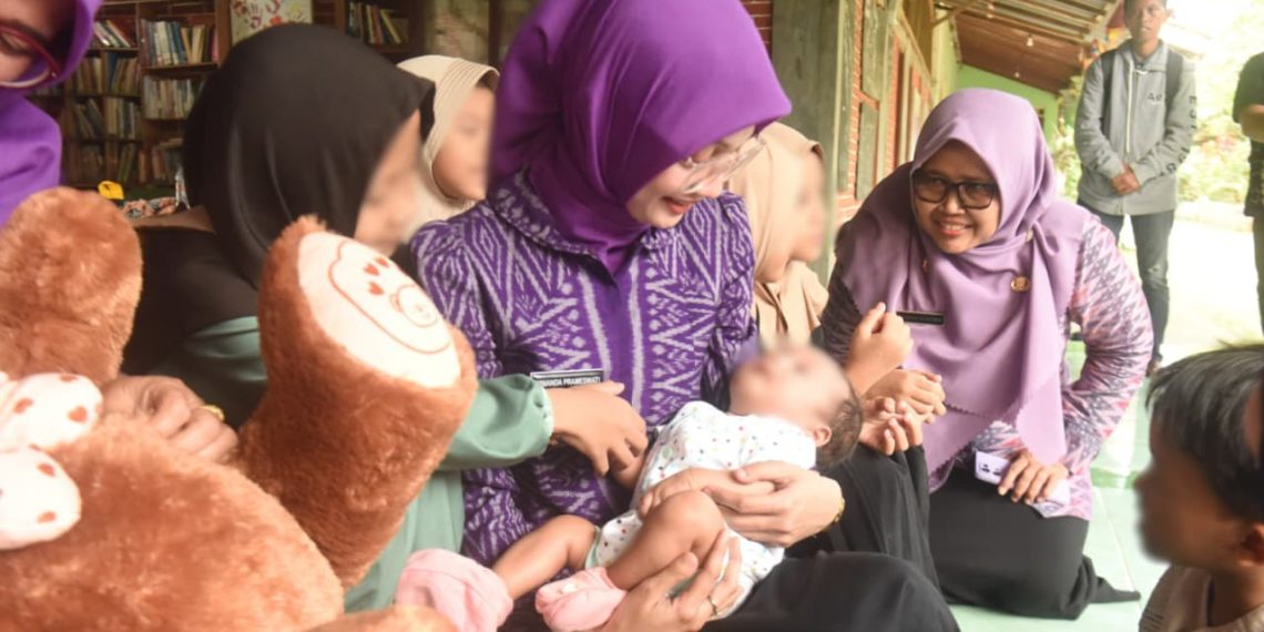 Lindungi Anak Korban Kekerasan, Wali Kota Vinanda Pastikan Pemulihan Fisik dan Psikis Berjalan Maksimal