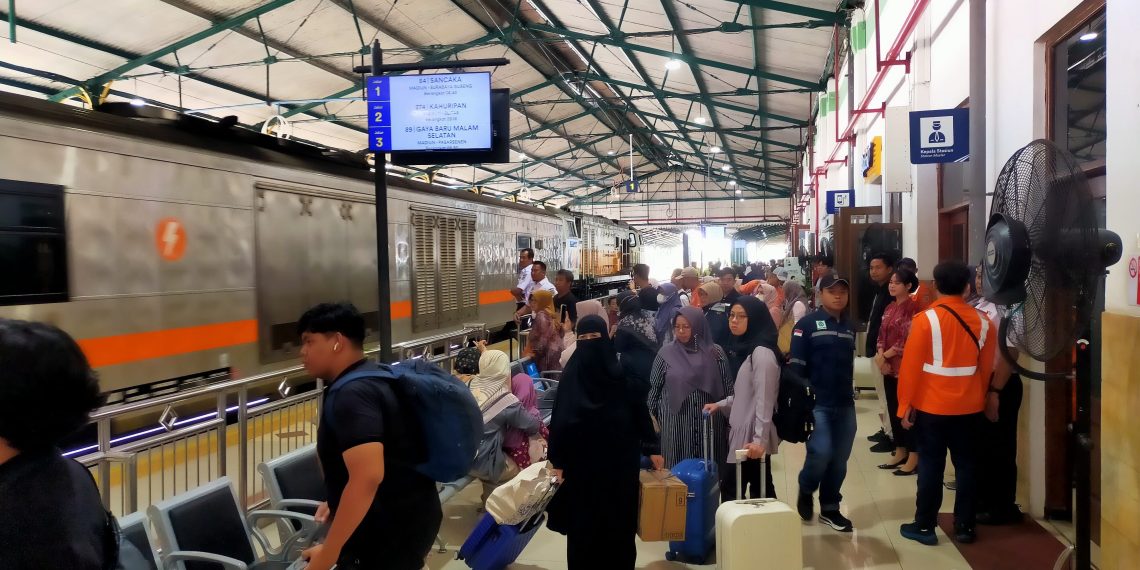 KAI Daop 7 Madiun Tekan Emisi Karbon Melalui Efisiensi BBM