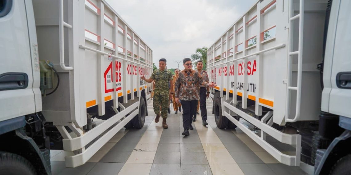 Mas Dhito Serahkan 36 Truk Operasional Koperasi Merah Putih, Targetkan 344 Gerai di Seluruh Desa se-Kediri
