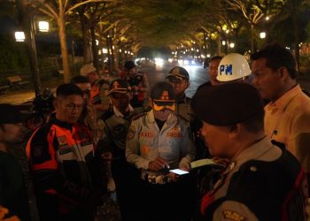 Tim Gabungan Tertibkan Parkir Liar di Simpang Lima Gumul, Satpol PP: Kawasan Wisata Harus Steril