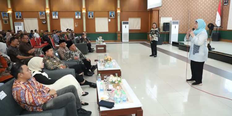Gandeng KPK, Pemkab Jombang Perkuat Integritas Aparatur Melalui Sosialisasi Pengendalian Gratifikasi