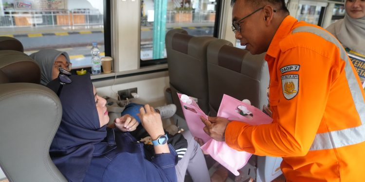 KAI Daop 7 Madiun Gandeng Komunitas Railfans Kampanyekan Anti Pelecehan Seksual