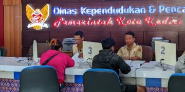 Dispendukcapil Kota Kediri Pastikan Fotokopi KTP-el Tetap Berlaku untuk Administrasi