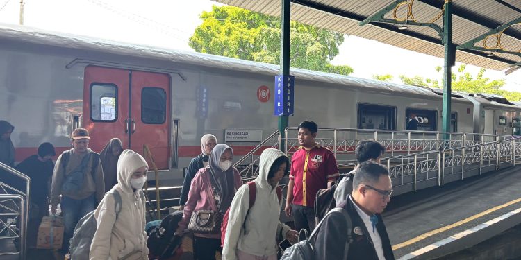 Libur Panjang Kenaikan Yesus Kristus, Penumpang KAI Daop 7 Madiun Naik 18,5 Persen